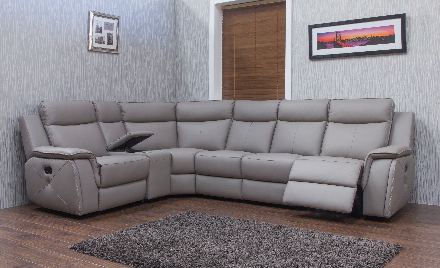 Infiniti Sofa reclining range