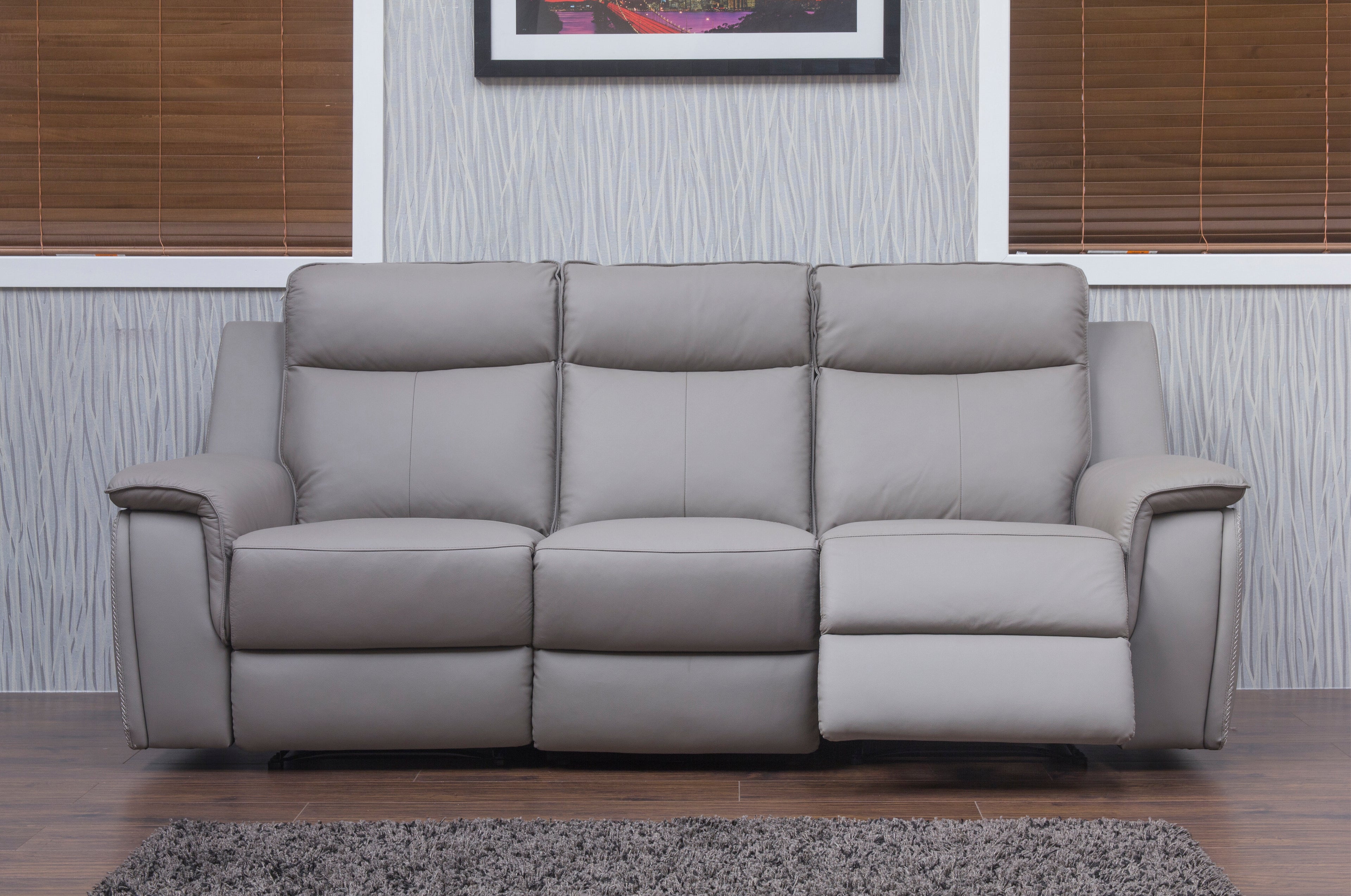 Infiniti Sofa reclining range