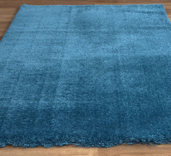 Blue-rug-shaggy