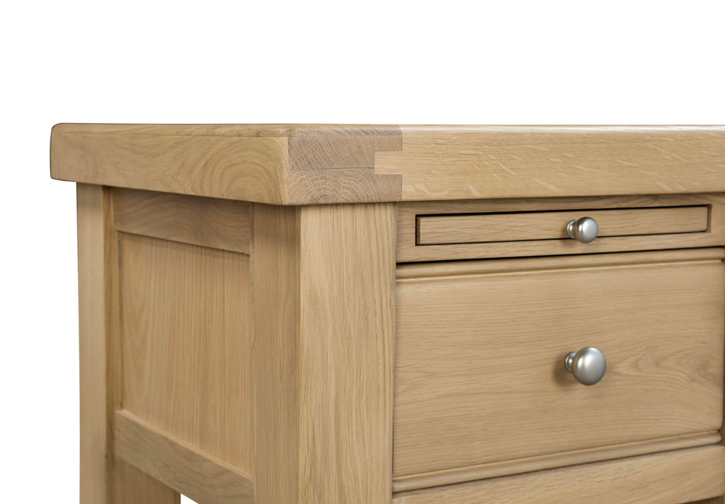 Delaney Lamp Table Oak