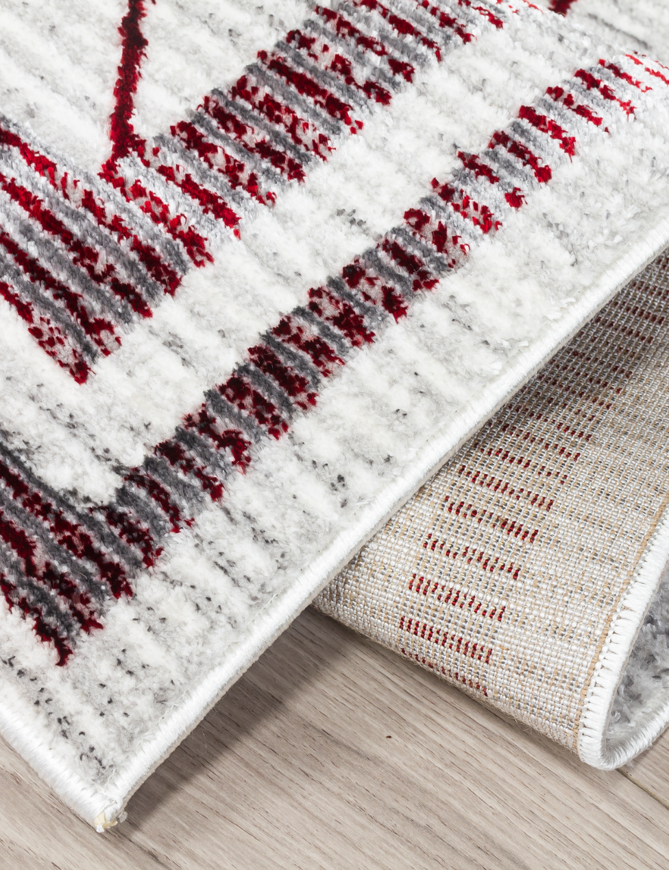 Glitz Art Deco – Red Rug