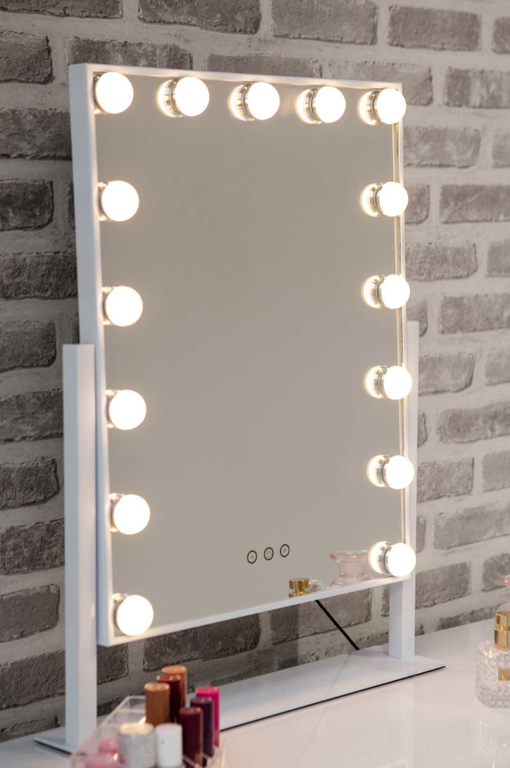 Tokyo Hollywood Mirror - vanity
