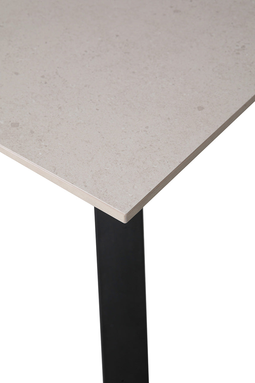 Quinn Dining Table