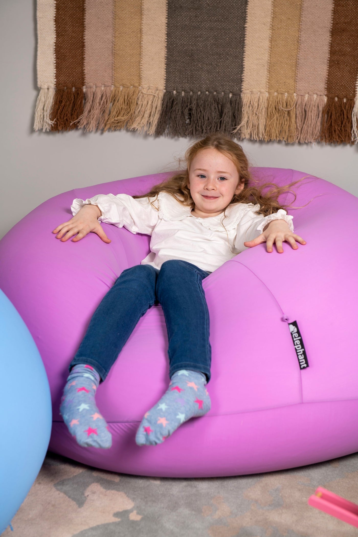 Squishy outlet bean bag