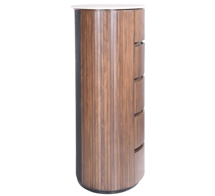 Cleo Chest
