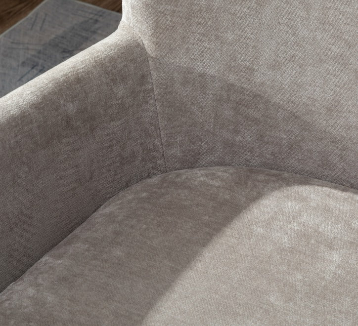 1986 Chair and Foot Stool