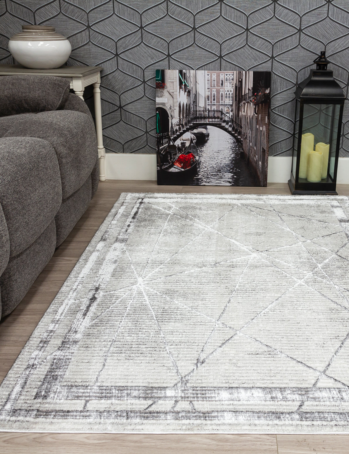 Glitz Art Deco Grey Rug
