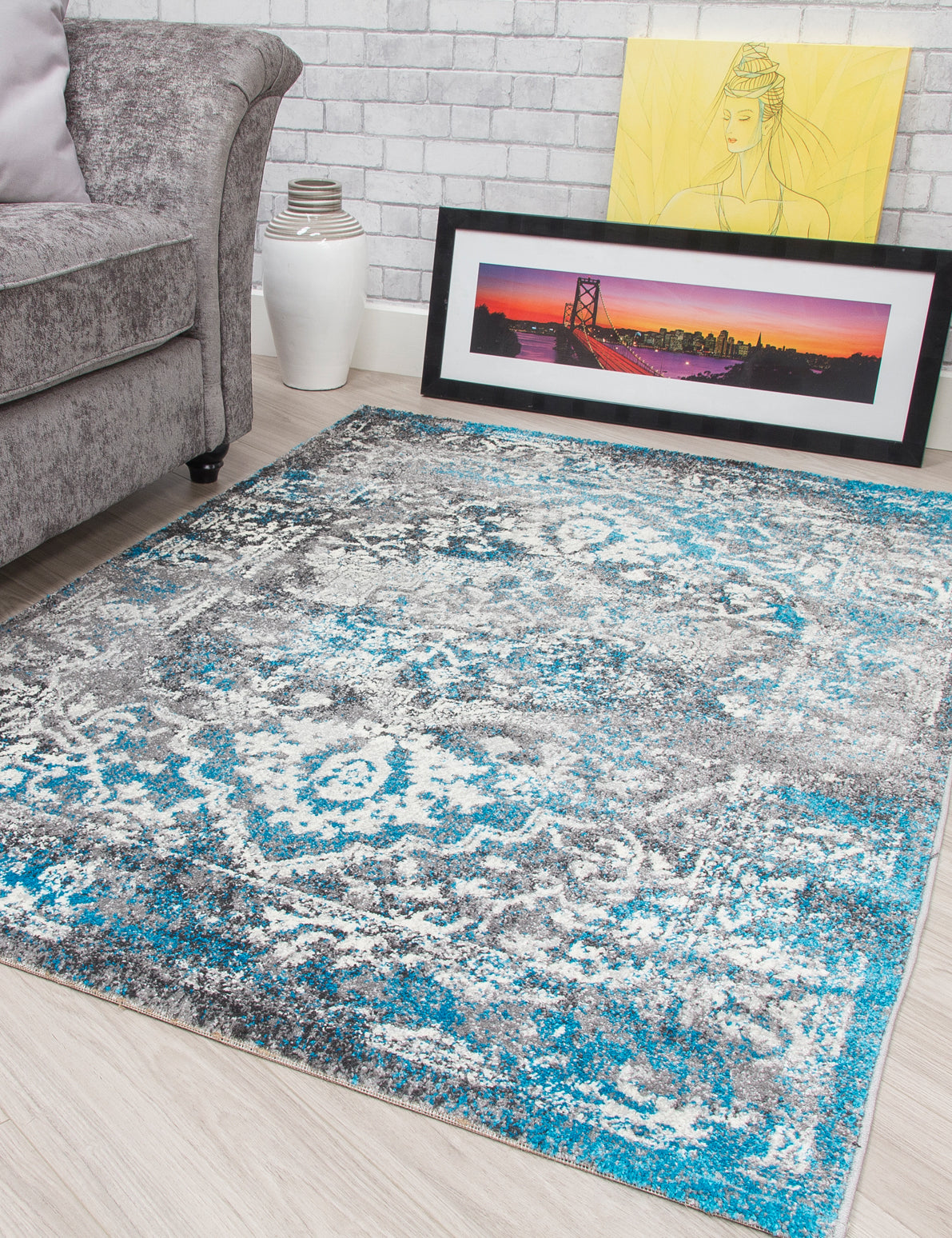 Antika Medallion Teal Rug