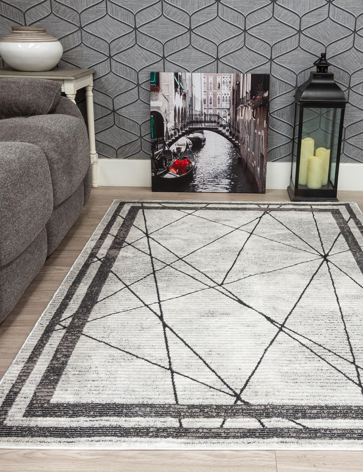 Glitz Art Deco Grey Rug