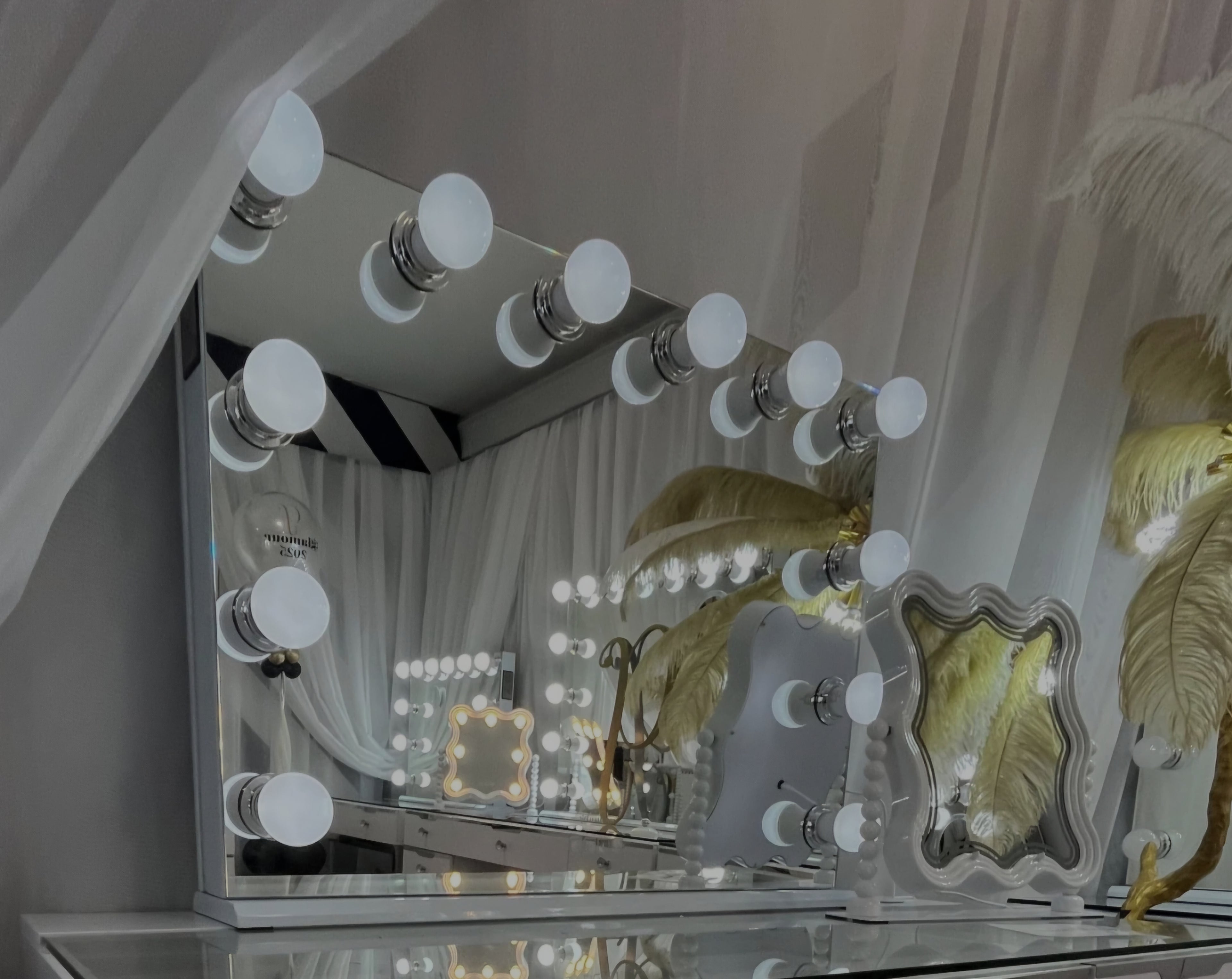 GLAMOUR Hollywood Vanity Mirror Pro