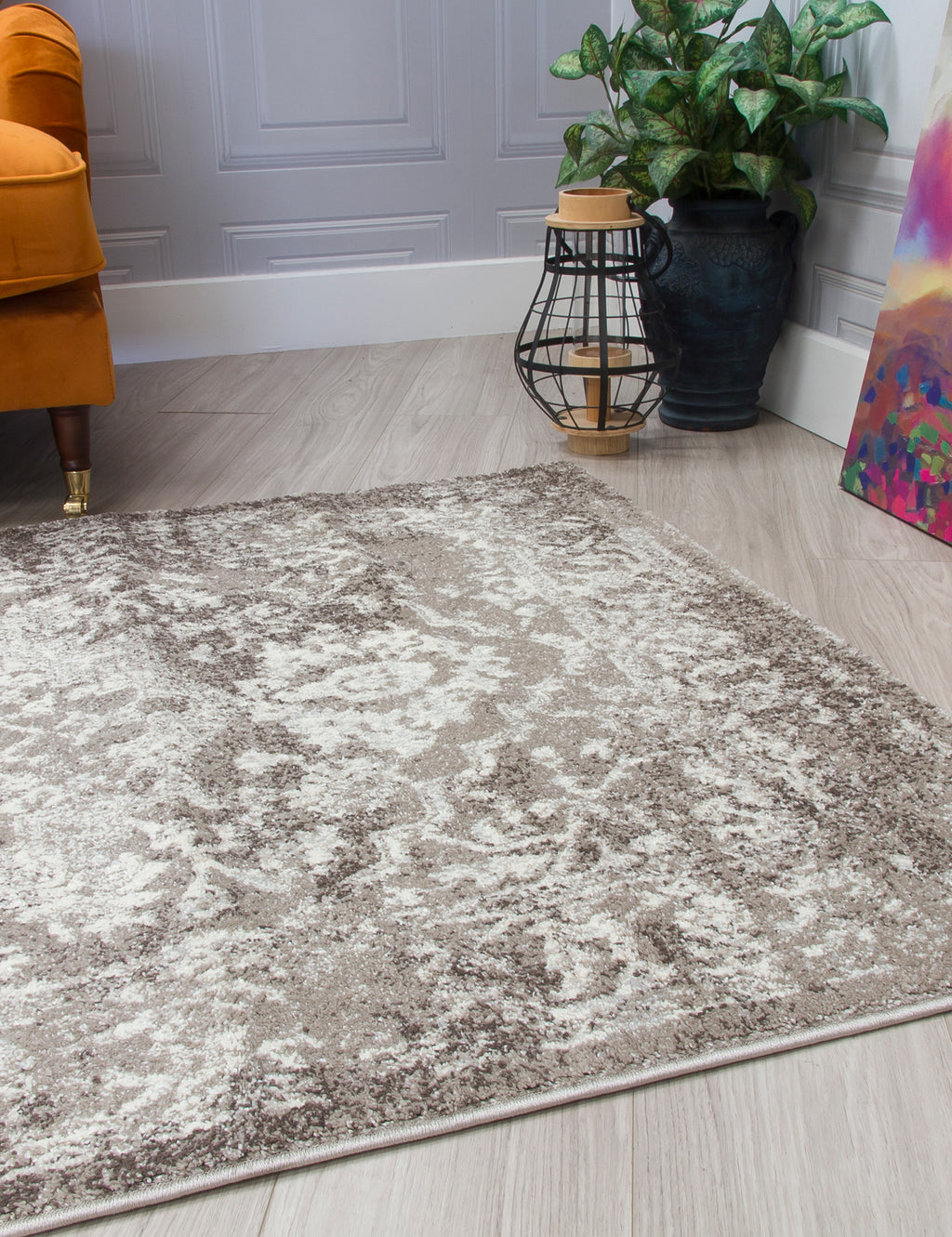 Antika Medallion Taupe Rug