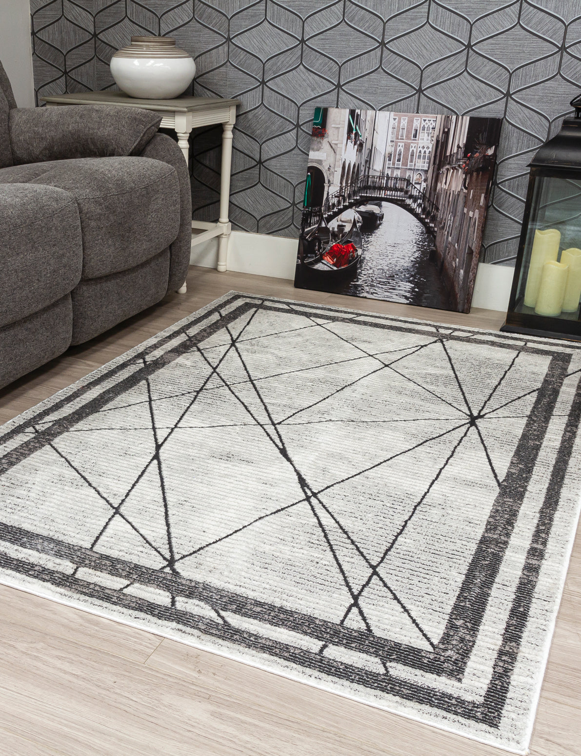 Glitz Art Deco Grey Rug