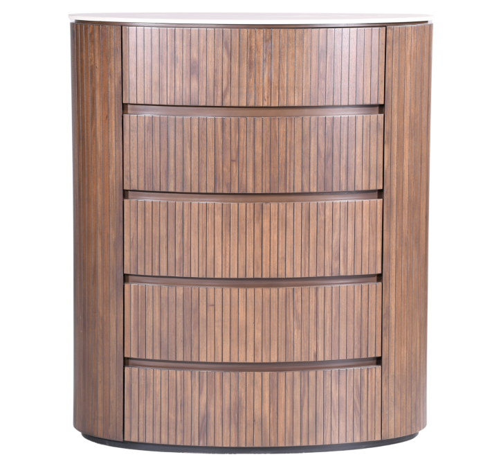 Cleo Chest