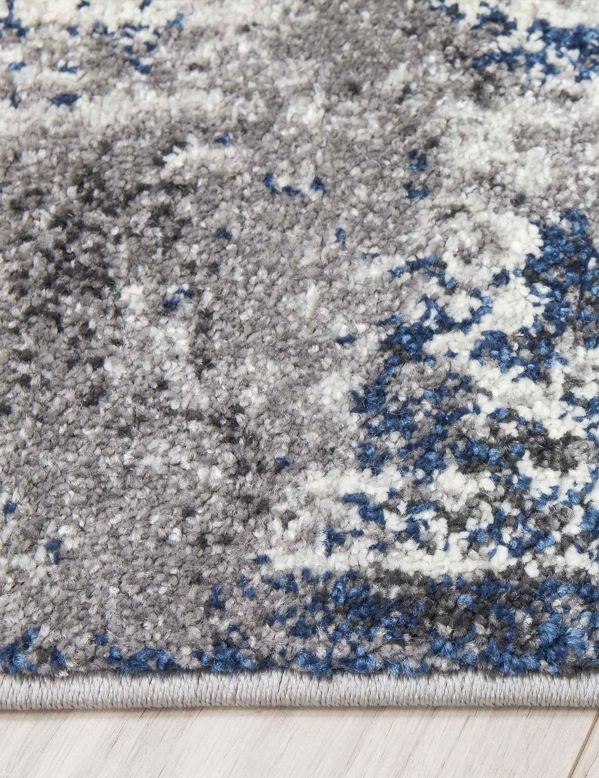 Antika Medallion Navy Rug