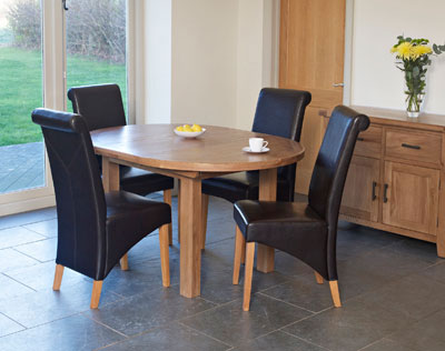 Hampshire Round Extending Dining Table
