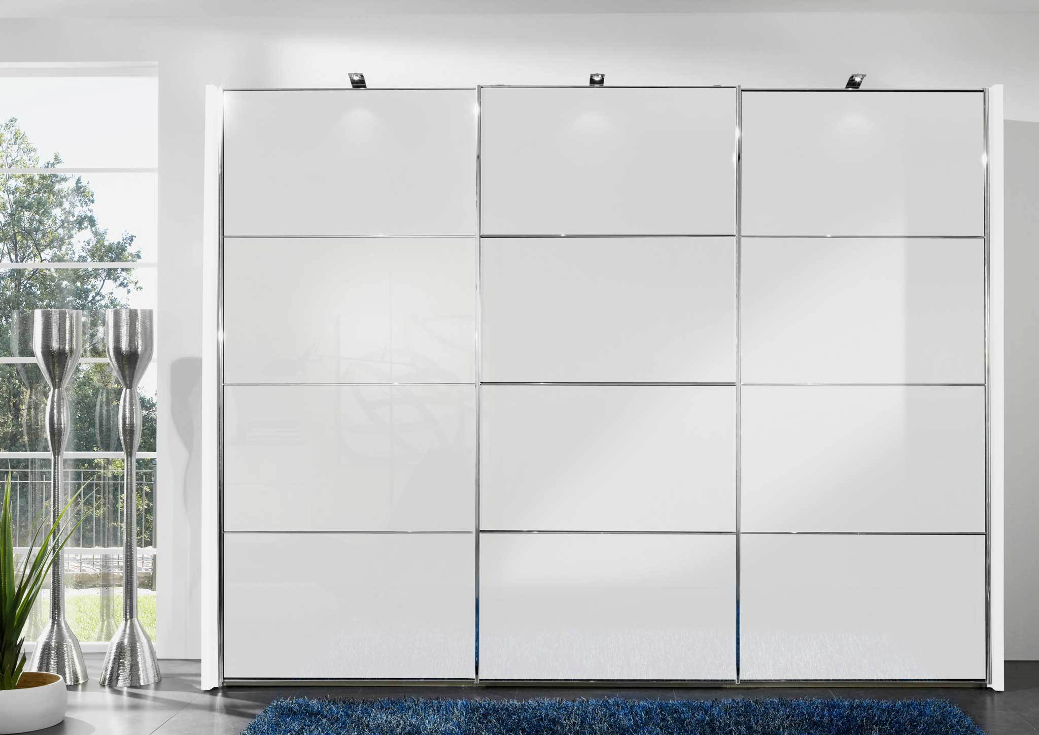white sliderobe